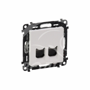 Valena LIFE.   RJ45 .6 UTP.  .